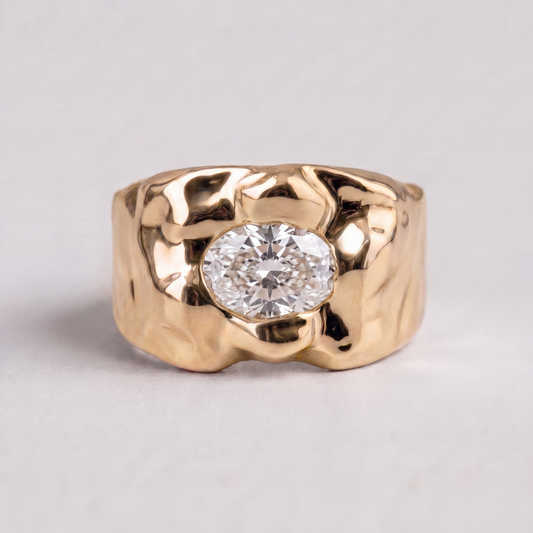 Molten Stone Signet, Gold, White Diamond