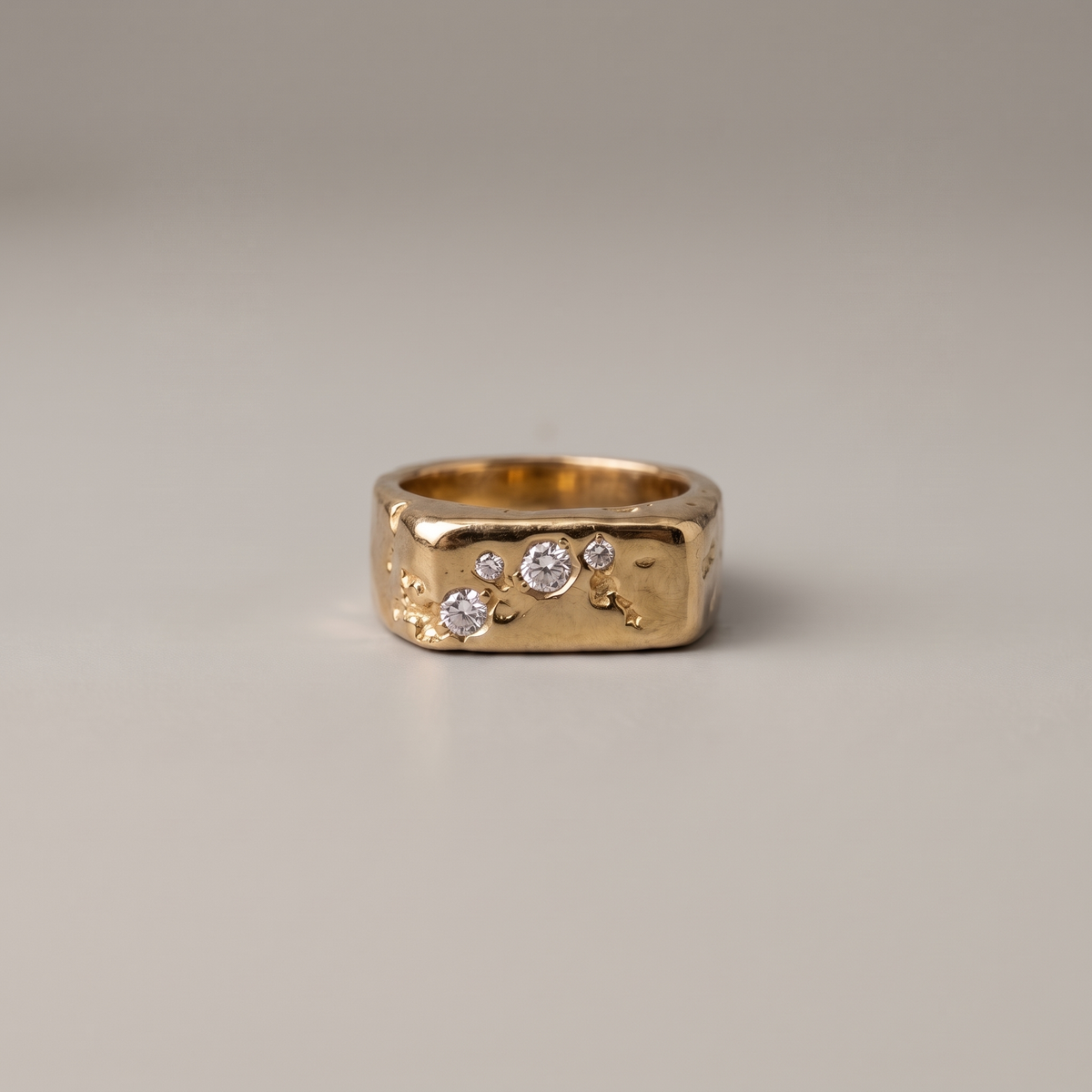 Thin Grooved Signet, Gold, Diamond